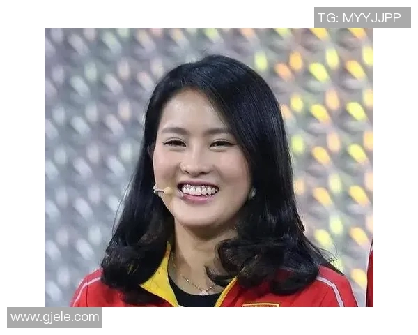 足球明星妻子与司机私情曝光引发舆论风波震惊体育圈